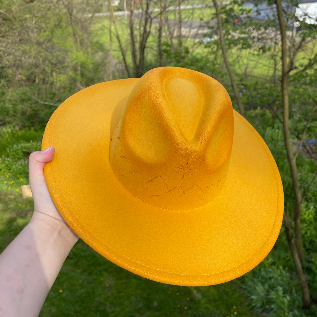 Mountain flat brim