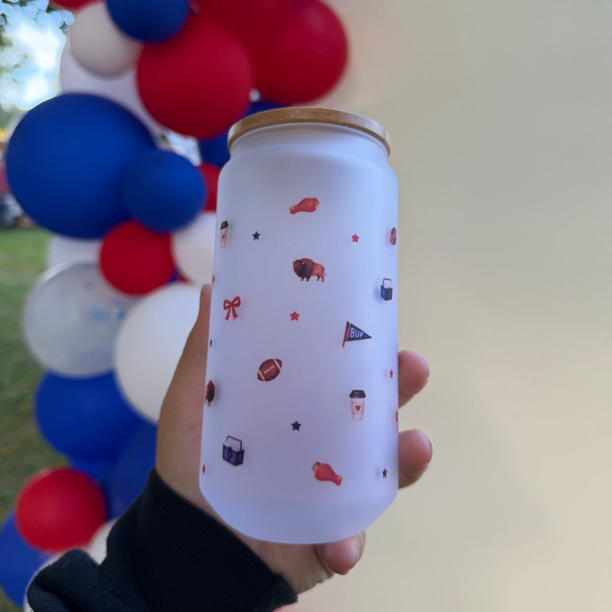 Buffalo glass can