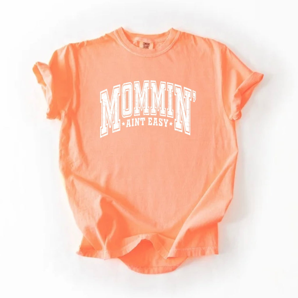 Mommin T-shirt
